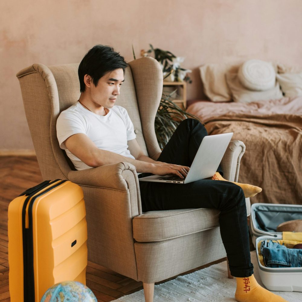 pexels-vlada-karpovich-7368294